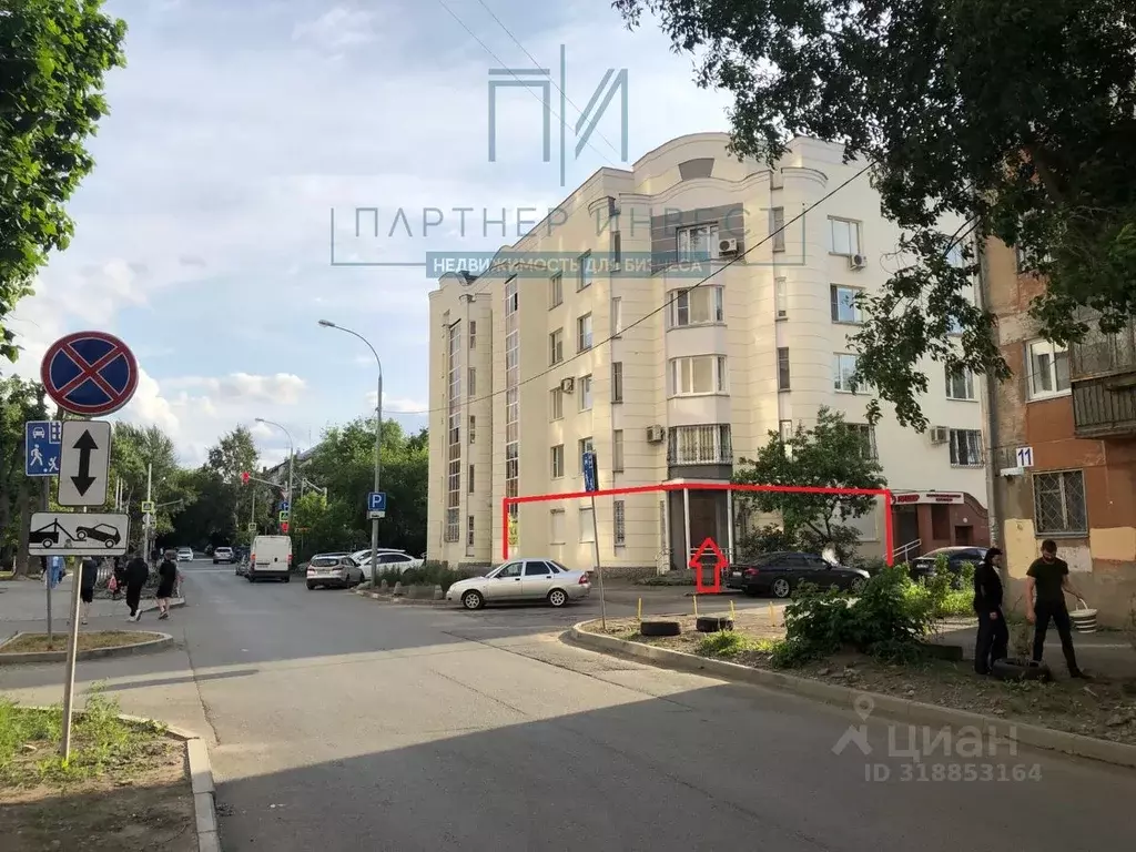 Офис в Свердловская область, Екатеринбург ул. Кировградская, 20 (142 ... - Фото 0