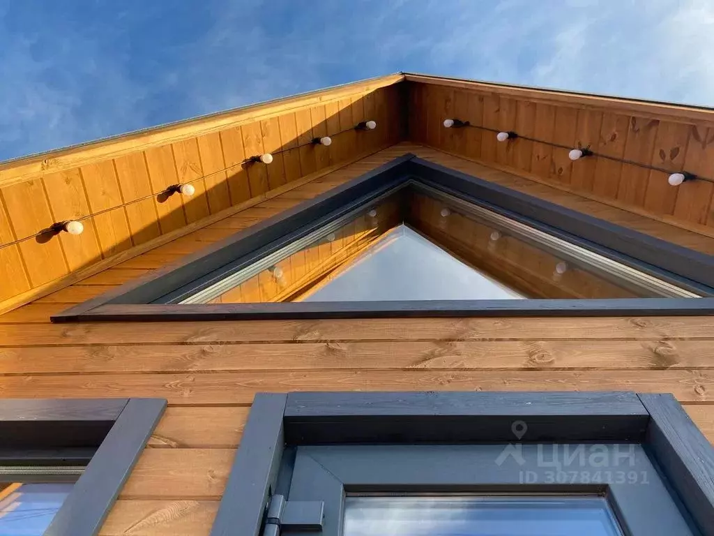 Дом в Омская область, Омск ул. 2-я Рассветная, 6 (50 м) - Фото 2