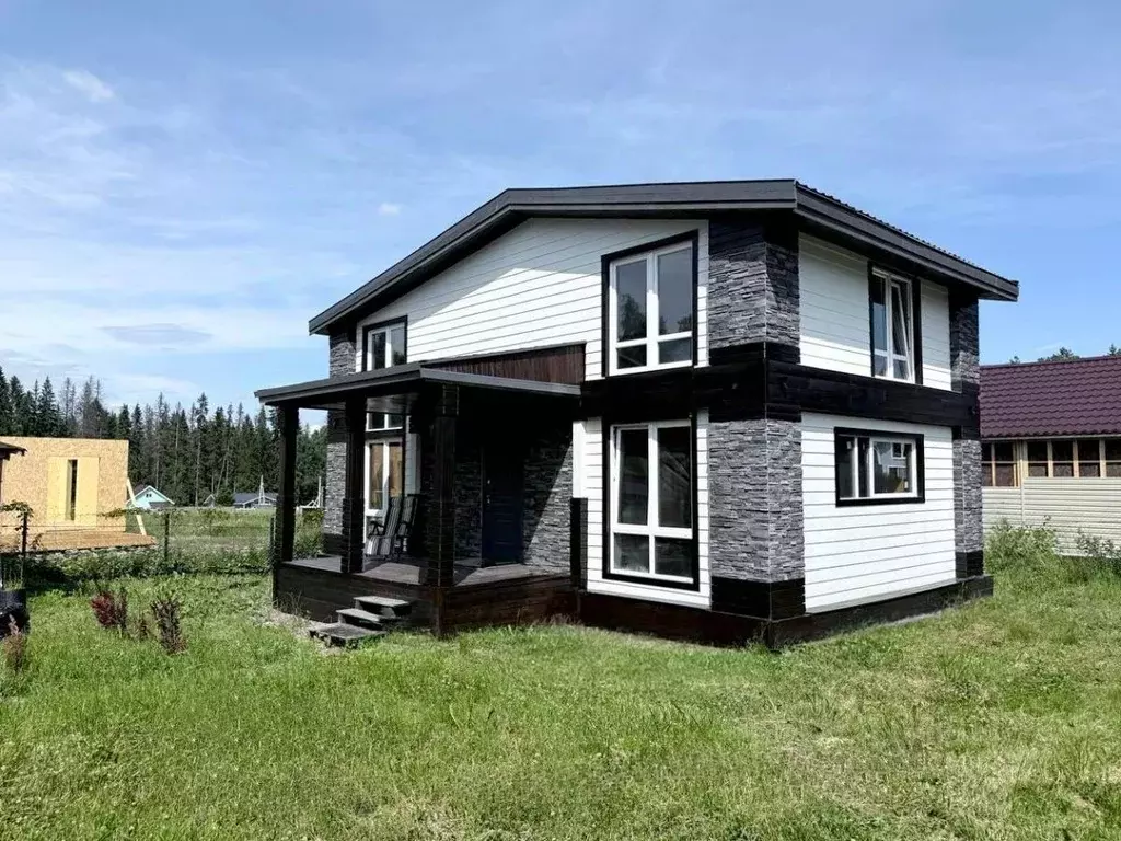 Дом в Ленинградская область, Выборгский район, Рощинское городское ... - Фото 2