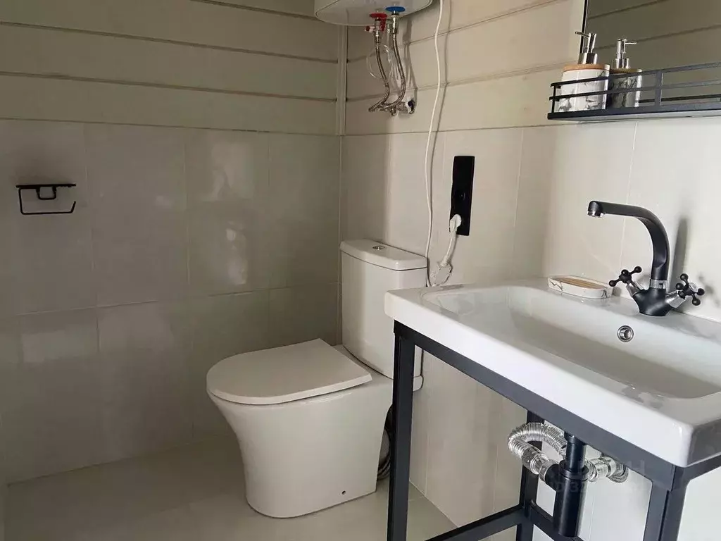 Дом в Хакасия, Ширинский район, Южный берег Большого Плеса озера Беле ... - Фото 2