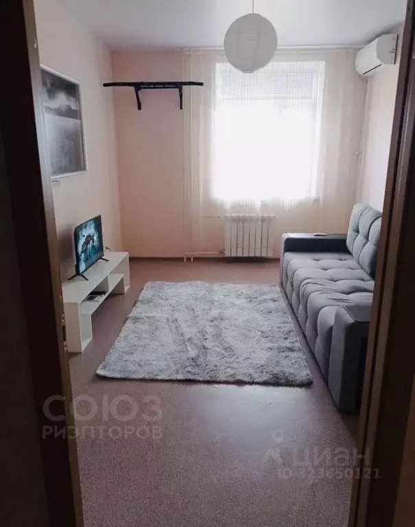 1-к кв. Волгоградская область, Волгоград ул. Маршала Воронова, 24 ... - Фото 1