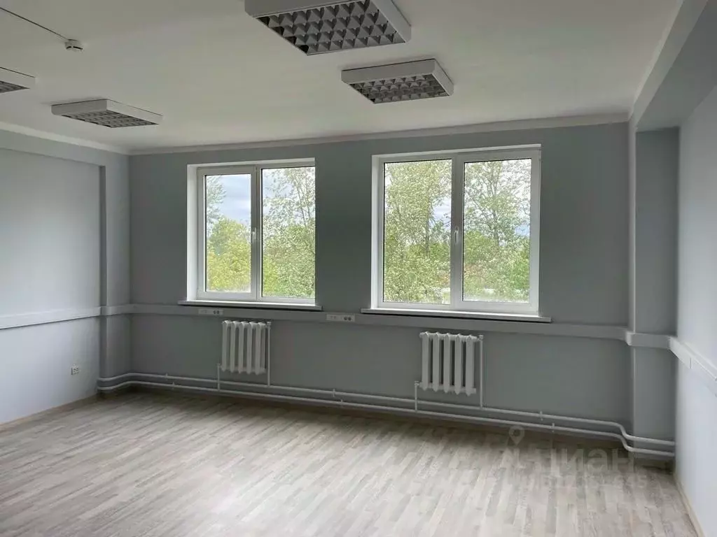 Офис в Калужская область, Калуга Новослободская ул., 27 (55 м) - Фото 1