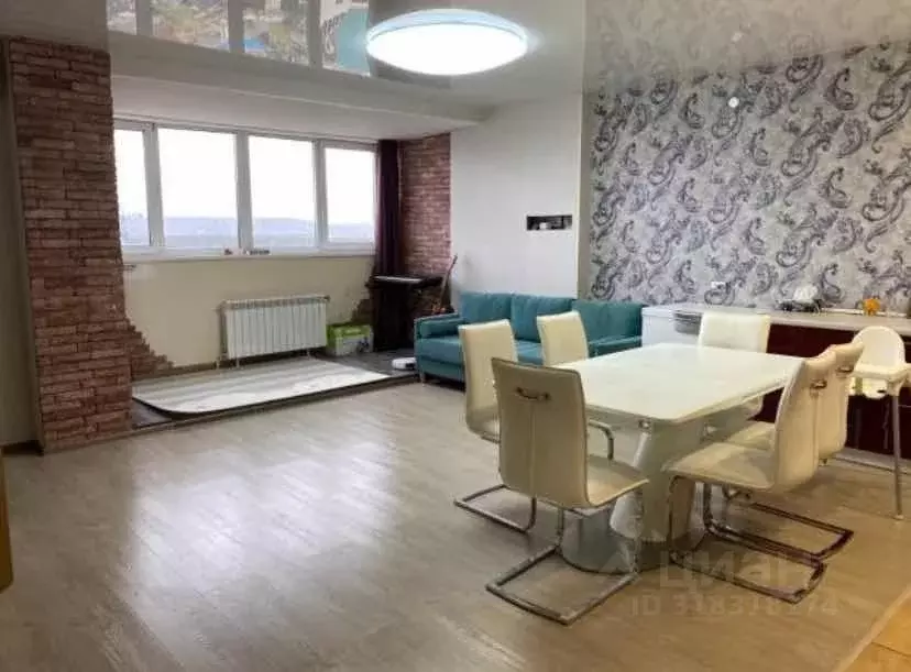 3-к кв. Саха (Якутия), Якутск ул. Чехова, 35 (104.0 м) - Фото 1