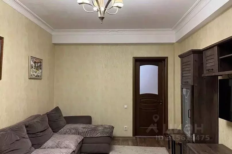 2-к кв. Дагестан, Каспийск ул. М. Халилова, 48Б (80.0 м) - Фото 1