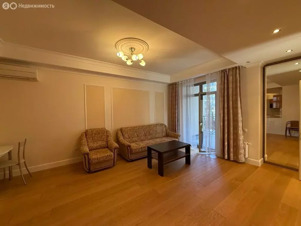 2-комнатная квартира: Ореанда, 60 (66 м) - Фото 2