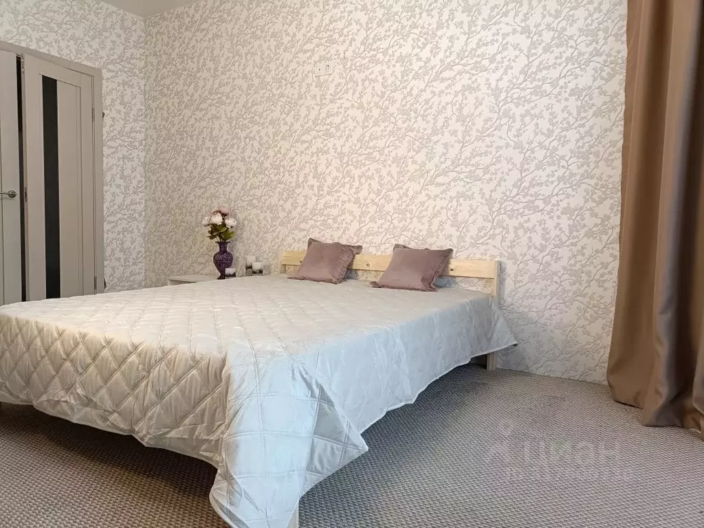 2-к кв. Ханты-Мансийский АО, Сургут 25-й мкр,  (56.8 м) - Фото 0