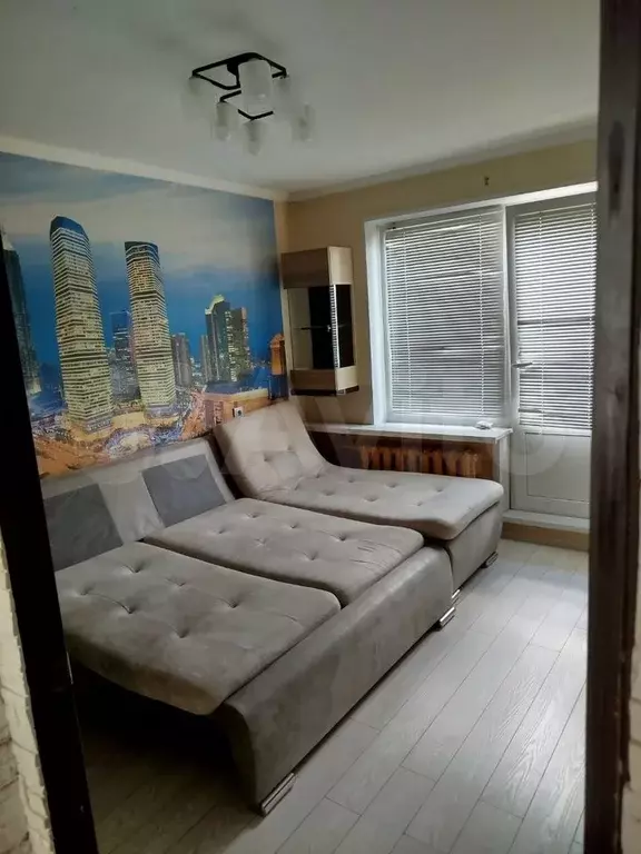 2-к. квартира, 50 м, 5/5 эт. - Фото 0