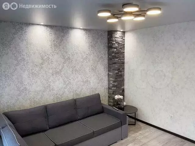 2-комнатная квартира: Гурьевск, Прудовый переулок, 4 (61.3 м) - Фото 1