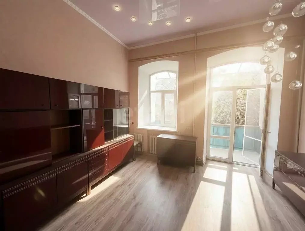 3-к кв. Крым, Феодосия ул. Десантников, 6 (77.5 м) - Фото 1