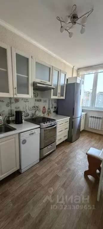 3-к кв. Красноярский край, Красноярск ул. Чернышевского, 77 (70.0 м) - Фото 1