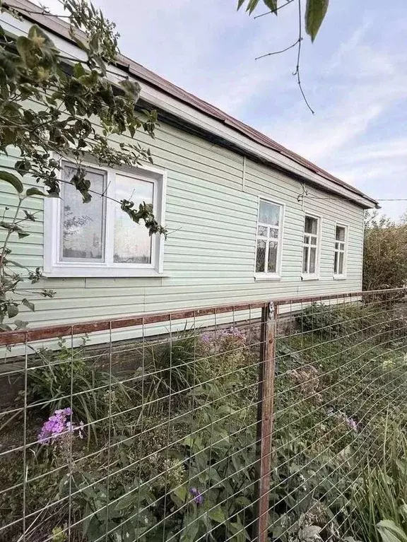 Дом в Брянская область, Жирятинское с/пос, д. Заречная ул. Колхозная ... - Фото 1