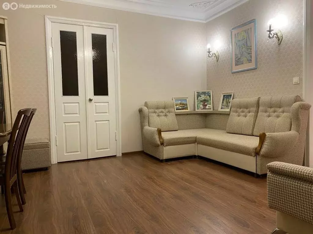 Дом в Ейск, Октябрьская улица (80 м) - Фото 1