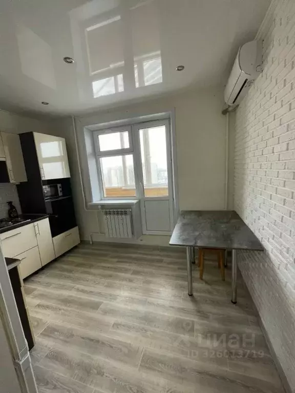 3-к кв. Татарстан, Нижнекамск Студенческая ул., 32Б (66.0 м) - Фото 1