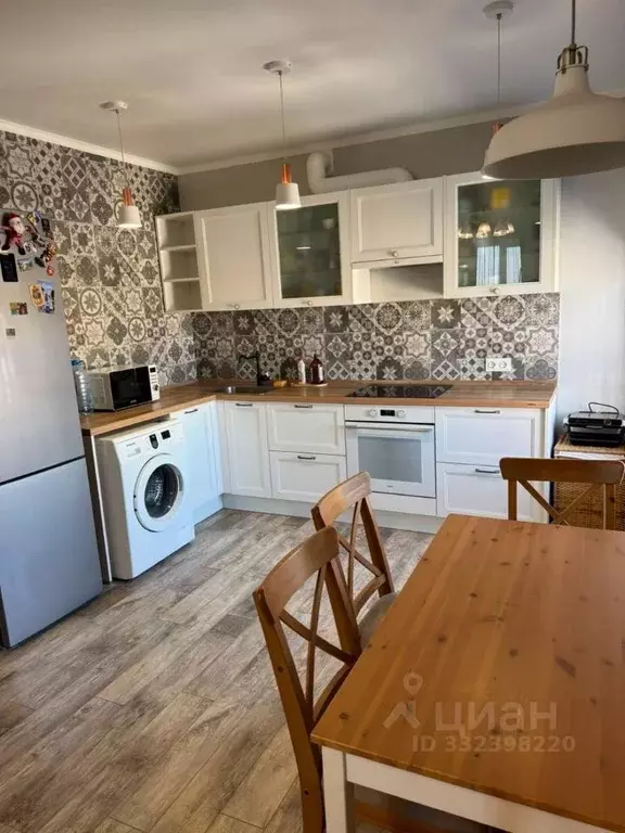 2-к кв. Башкортостан, Уфа бул. Давлеткильдеева, 20 (52.7 м) - Фото 1
