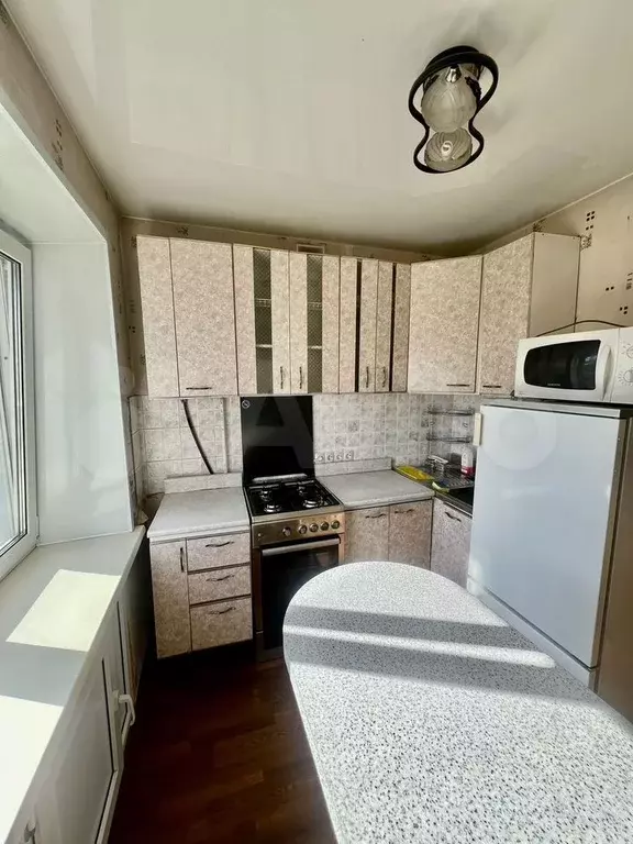 1-к. квартира, 33 м, 5/5 эт. - Фото 0