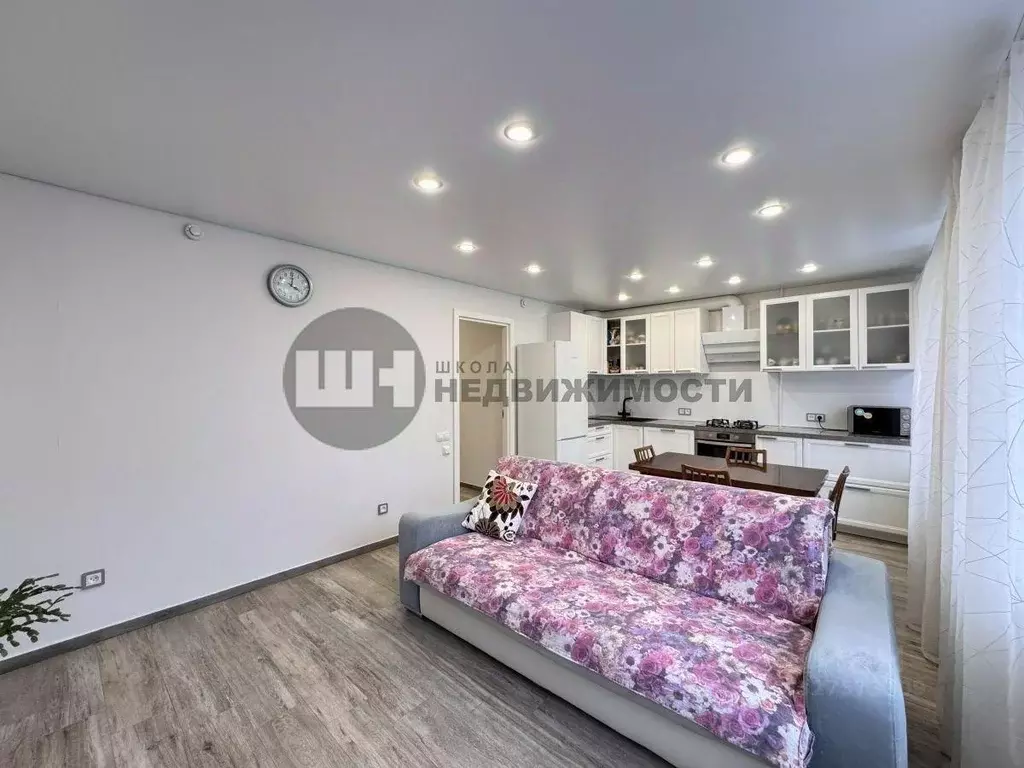 Квартира, 3 комнаты, 64.59 м - Фото 1