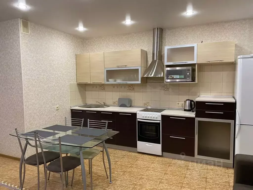 2-к кв. Новосибирская область, Новосибирск ул. Галущака, 2 (70.0 м) - Фото 0
