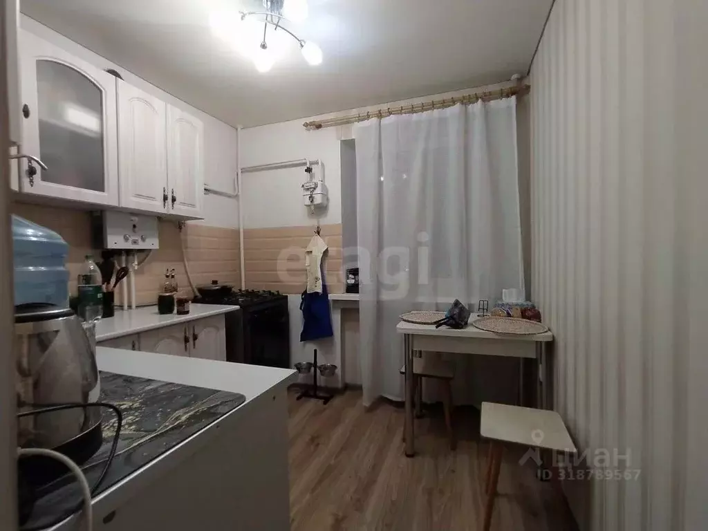 1-к кв. Крым, Симферополь просп. Кирова (34.0 м) - Фото 1