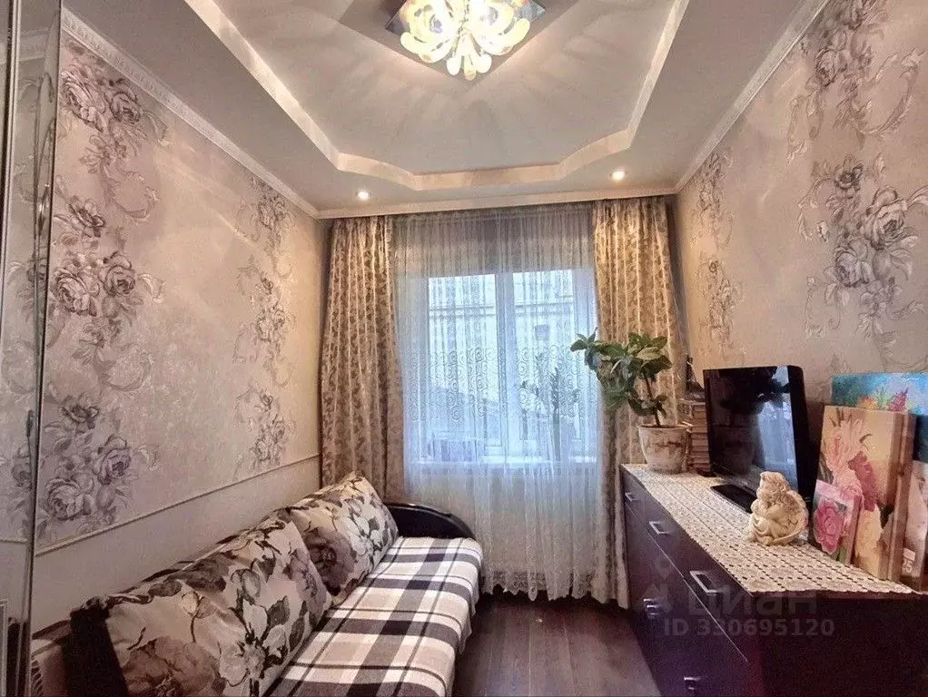 3-к кв. Калининградская область, Калининград Офицерская ул., 4 (53.2 ... - Фото 1