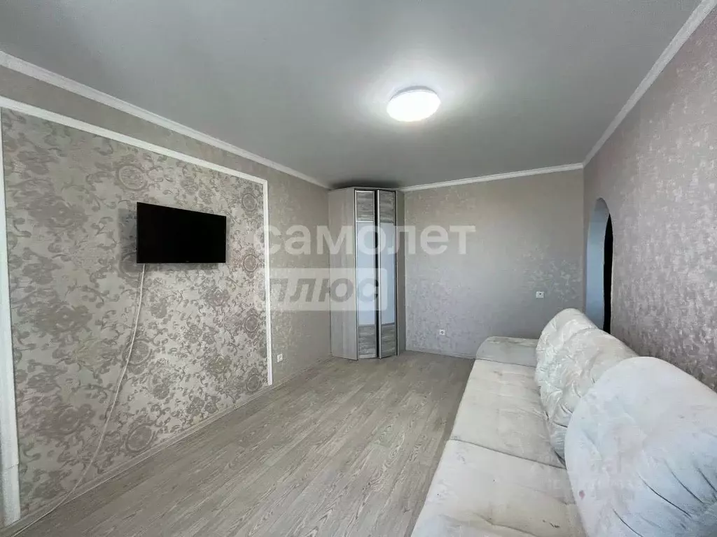 1-к кв. Омская область, Омск бул. Архитекторов, 1Г (38.5 м) - Фото 1