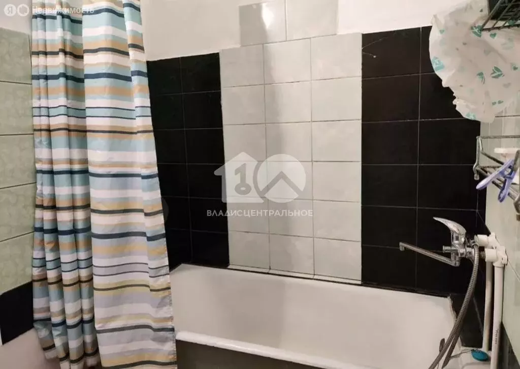 1к в 4-комнатной квартире (10 м) - Фото 0