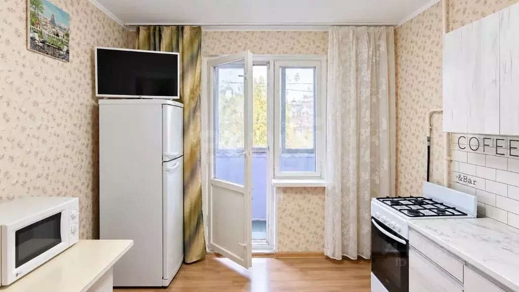 2-к кв. Псковская область, Псков ул. Новоселов, 32 (53.2 м) - Фото 1