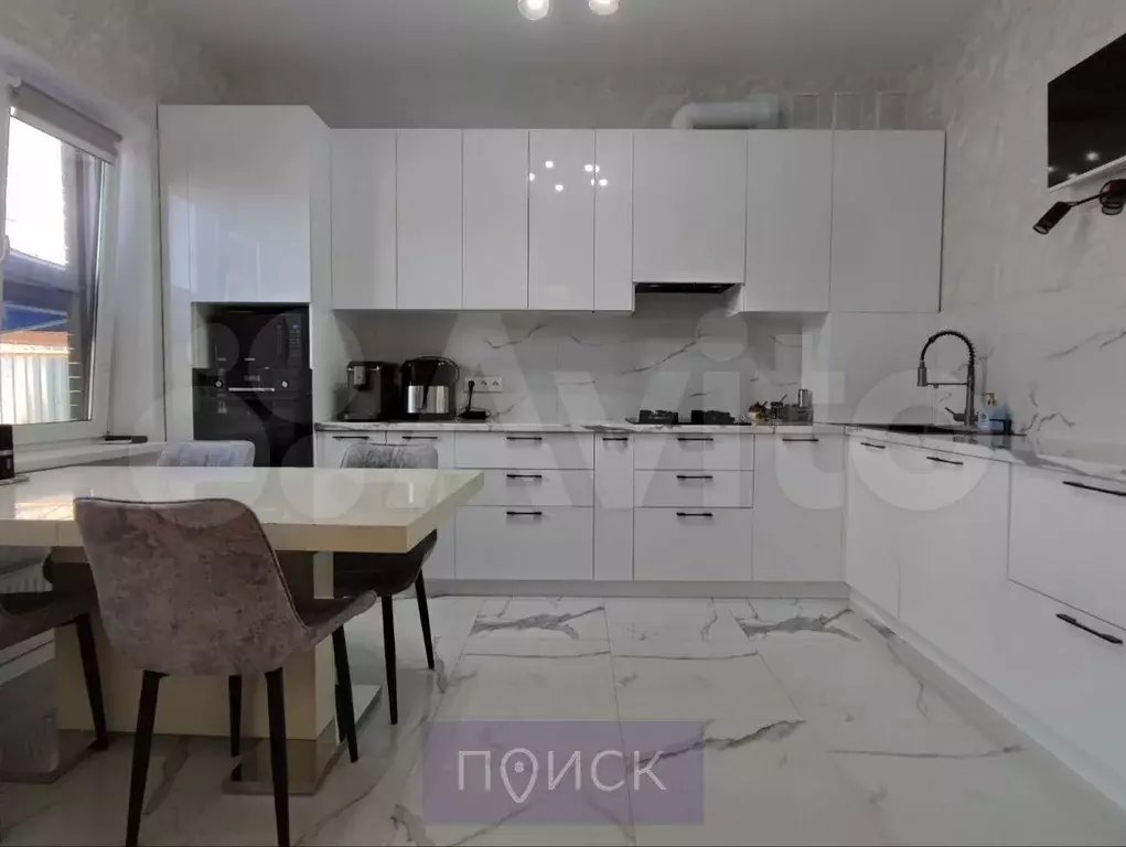 Дом 100 м на участке 4 сот. - Фото 0