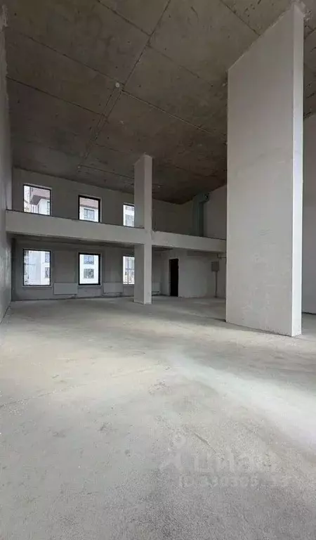 Помещение свободного назначения в Крым, Симферополь просп. Александра ... - Фото 2