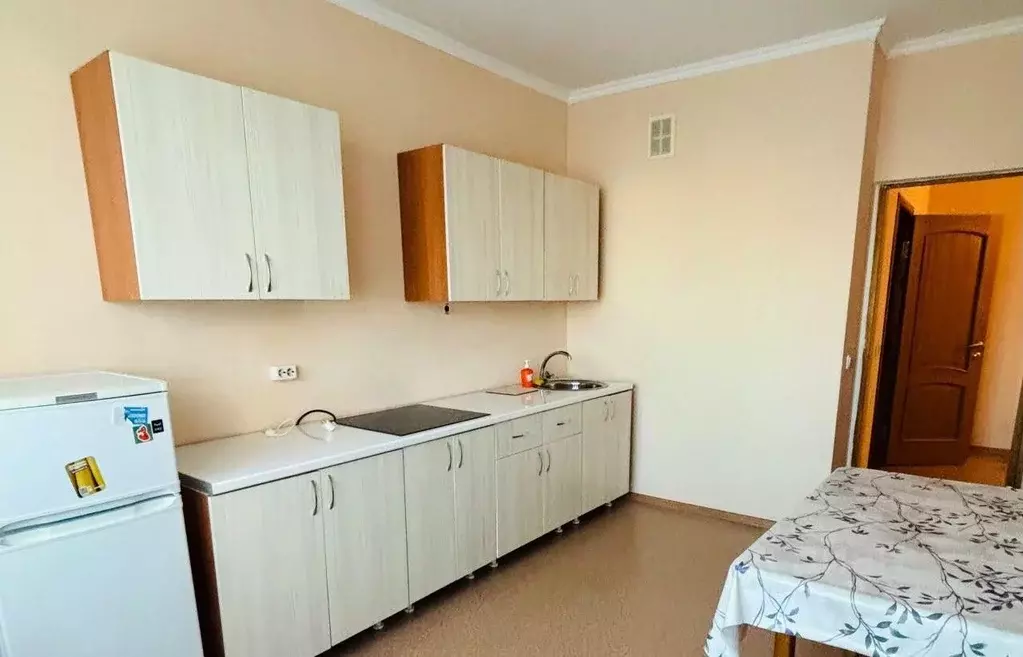 1-к кв. Саха (Якутия), Якутск 203-й мкр, 35/1 (40.0 м) - Фото 0