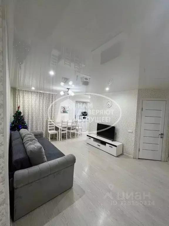 3-к кв. Пермский край, Лысьва ул. Федосеева, 33А (60.6 м) - Фото 1