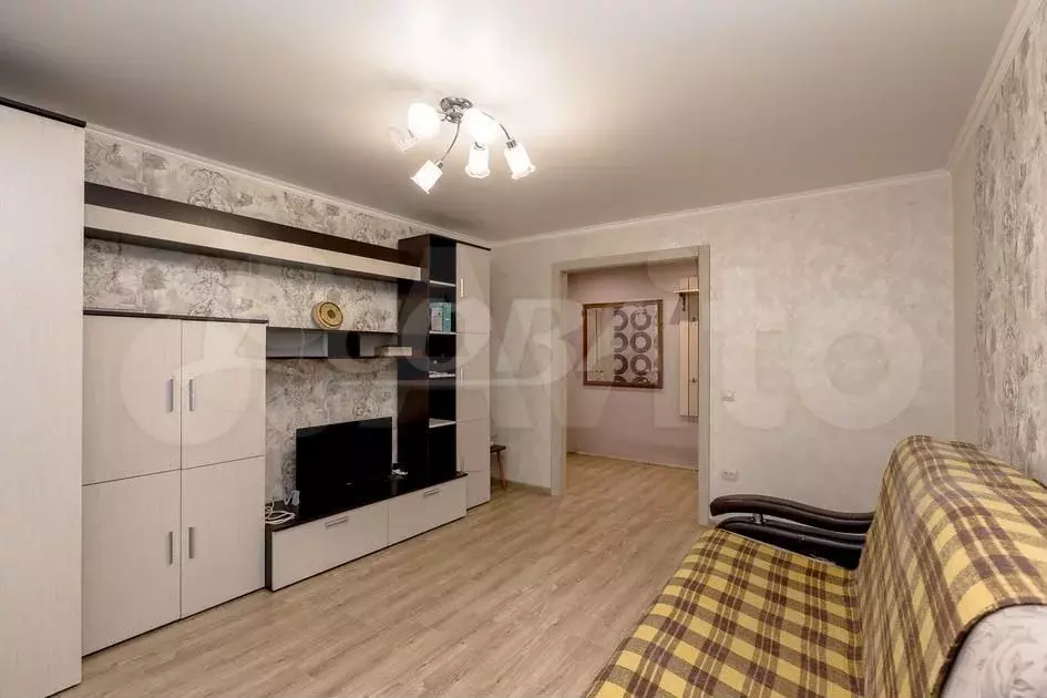 2-к. квартира, 48 м, 4/9 эт. - Фото 1