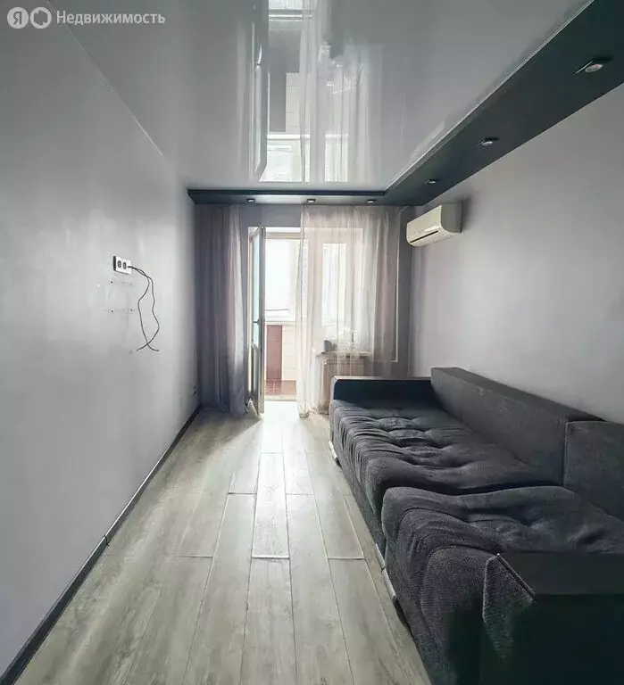 3-комнатная квартира: Волгоград, Рионская улица, 5 (62 м) - Фото 2