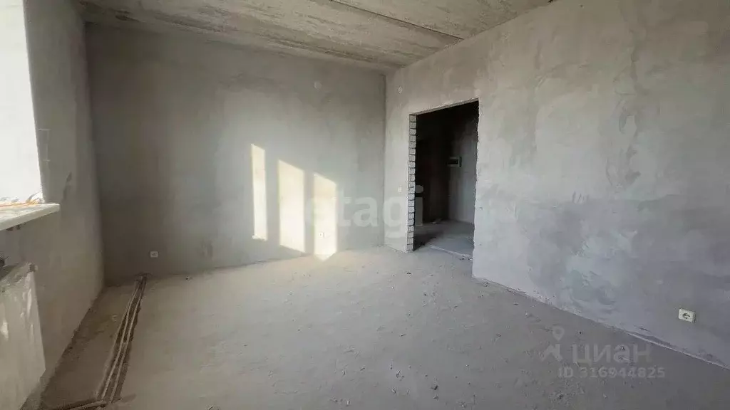 3-к кв. Карачаево-Черкесия, Черкесск Международная ул., 8Б (88.6 м) - Фото 0