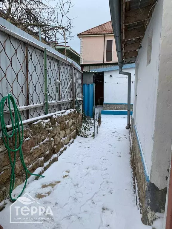 2-комнатная квартира: Евпатория, улица Желябова, 65 (60 м) - Фото 2