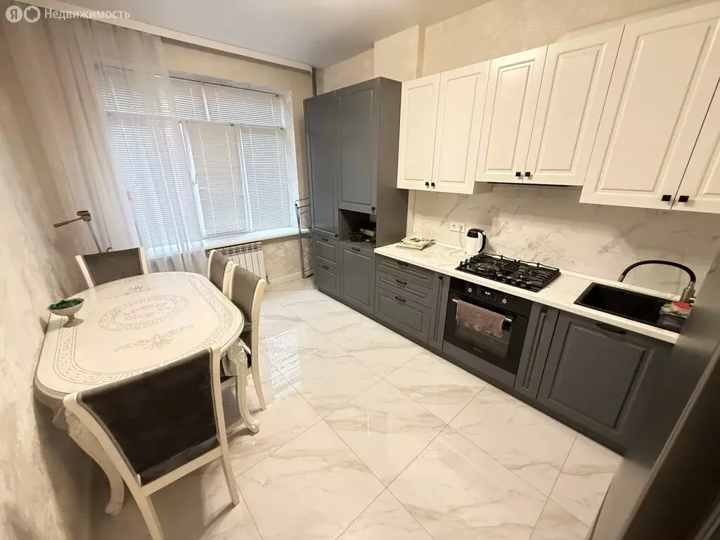 1-комнатная квартира: Нальчик, улица Шарданова, 50 (45 м) - Фото 1