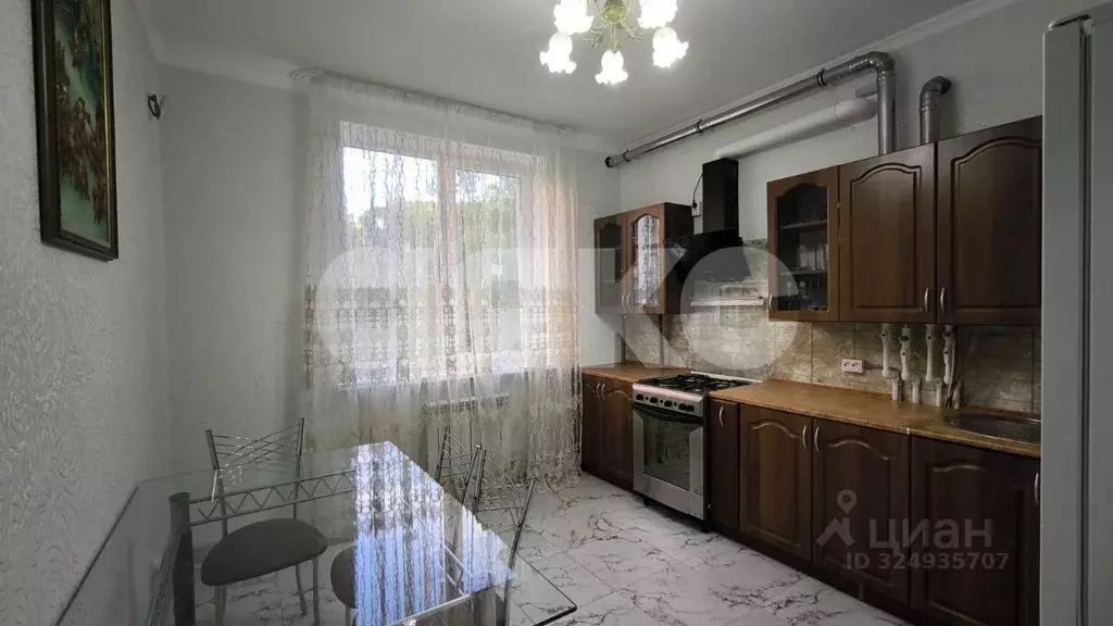 2-к кв. Краснодарский край, Горячий Ключ ул. Ленина, 7 (60.0 м) - Фото 1