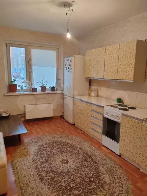 3-к. квартира, 90 м, 1/19 эт. - Фото 0