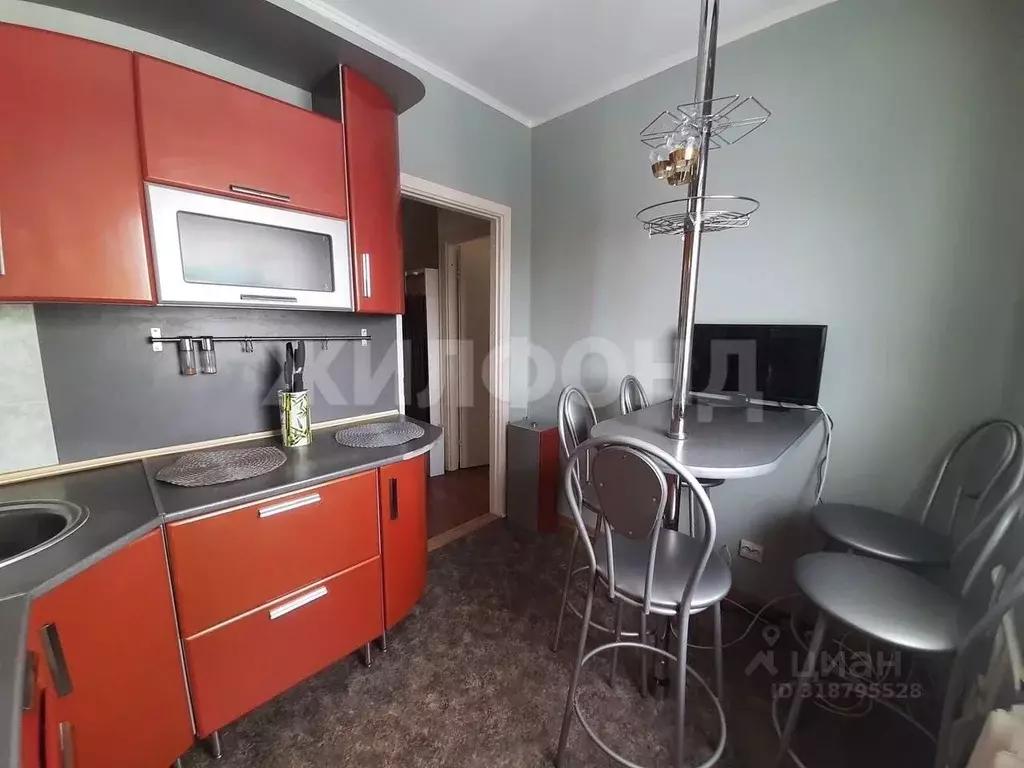 1-к кв. Ханты-Мансийский АО, Когалым просп. Шмидта, 12 (30.0 м) - Фото 1