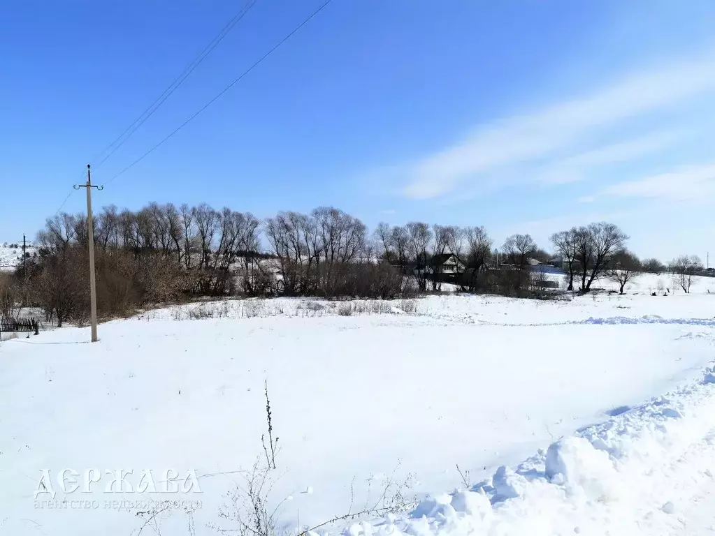 Участок в Белгородская область, Старооскольский городской округ, с. ... - Фото 1