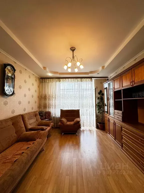 3-к кв. Татарстан, Казань ул. Гагарина, 77 (80.2 м) - Фото 0