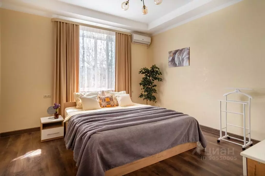 2-к кв. Ставропольский край, Пятигорск Октябрьская ул., 21 (97.0 м) - Фото 1