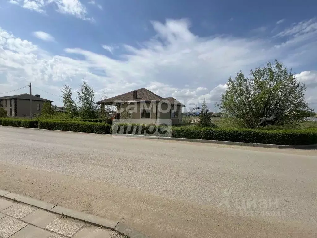 Участок в Волгоградская область, Краснослободск Среднеахтубинский ... - Фото 1