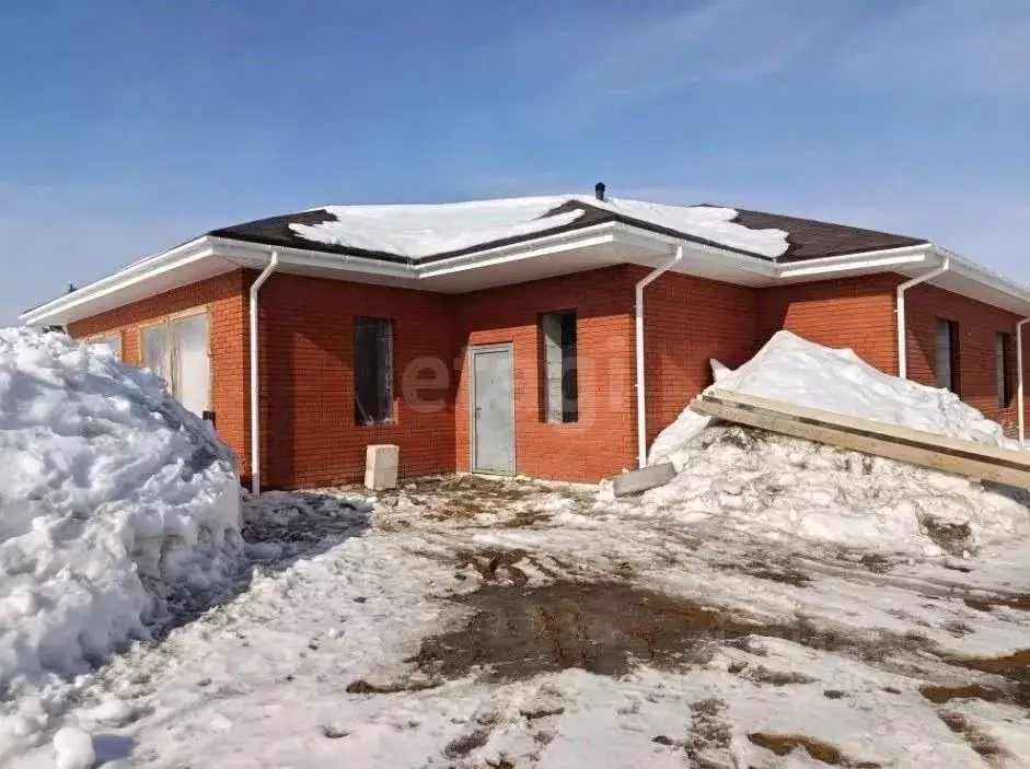 Дом в Калужская область, Перемышльский муниципальный округ, Большие ... - Фото 1