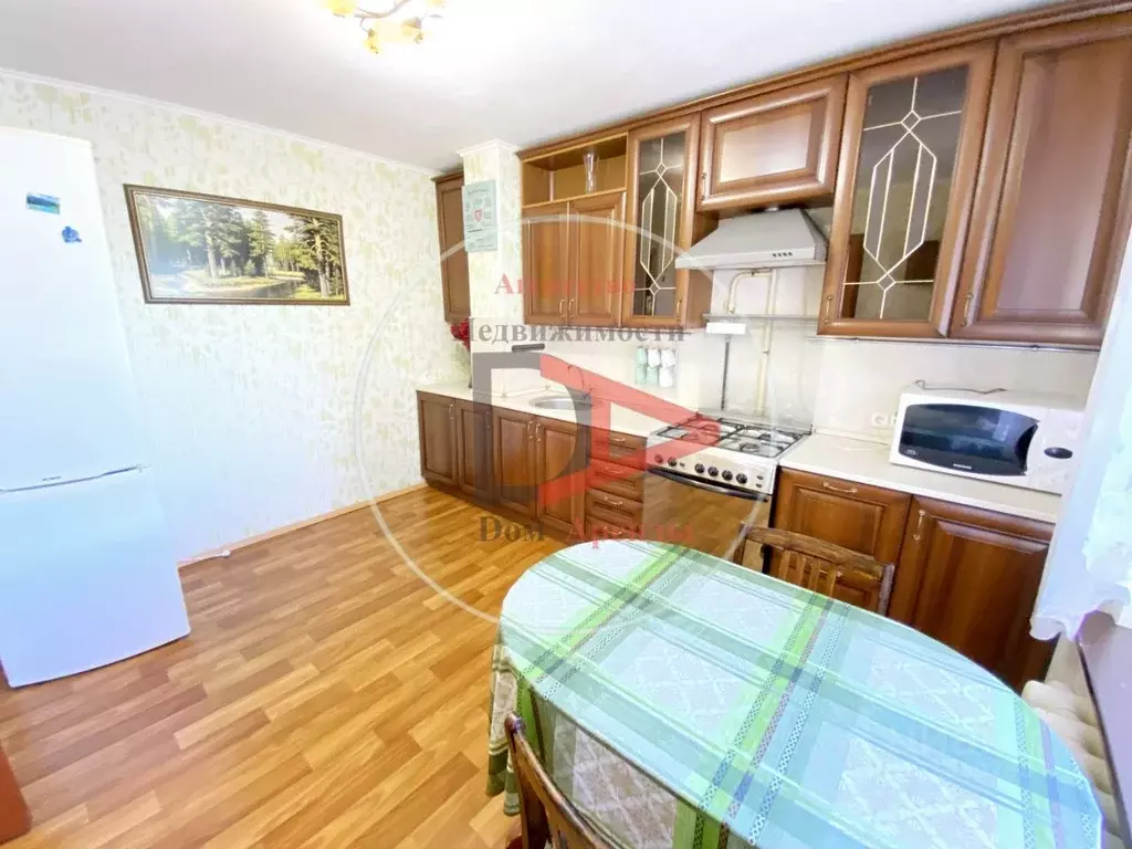 2-к кв. Башкортостан, Уфа ул. Шота Руставели, 25 (60.0 м) - Фото 0