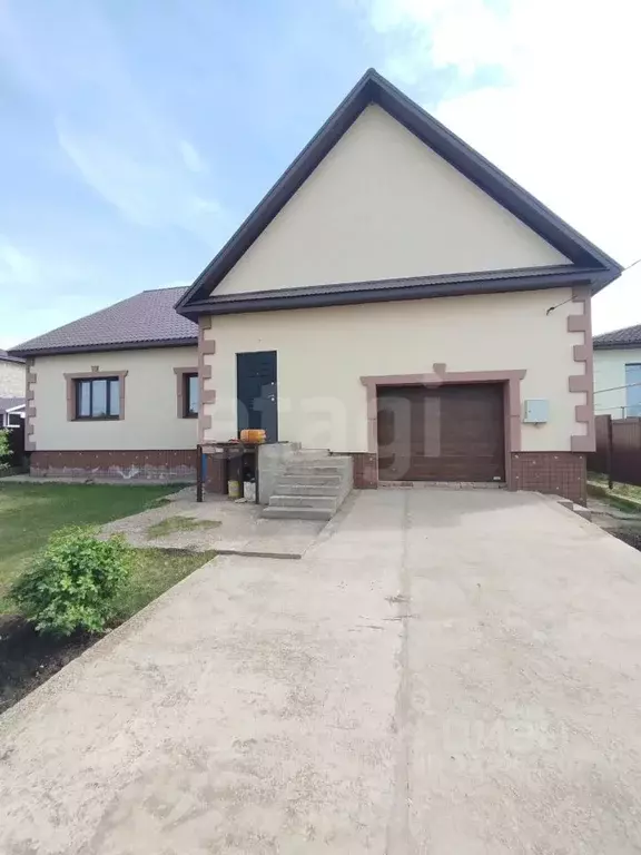Дом в Татарстан, Альметьевский район, Новокашировское с/пос, д. ... - Фото 1