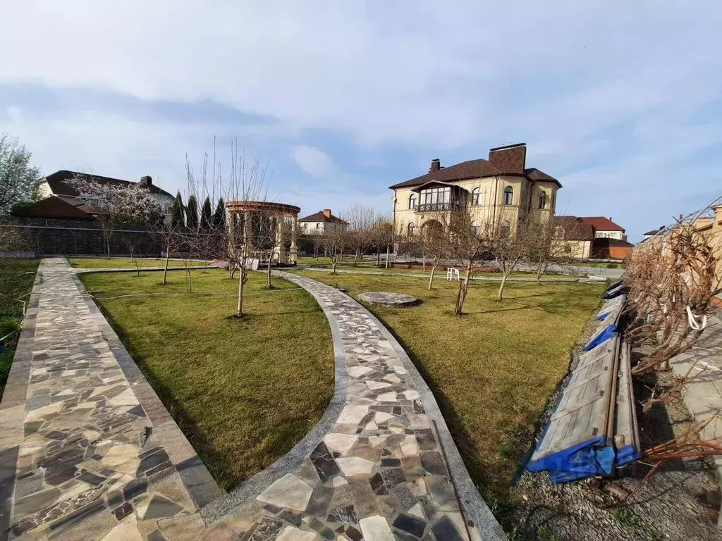 Дом в Саратовская область, Энгельсский район, Красноярское ... - Фото 1