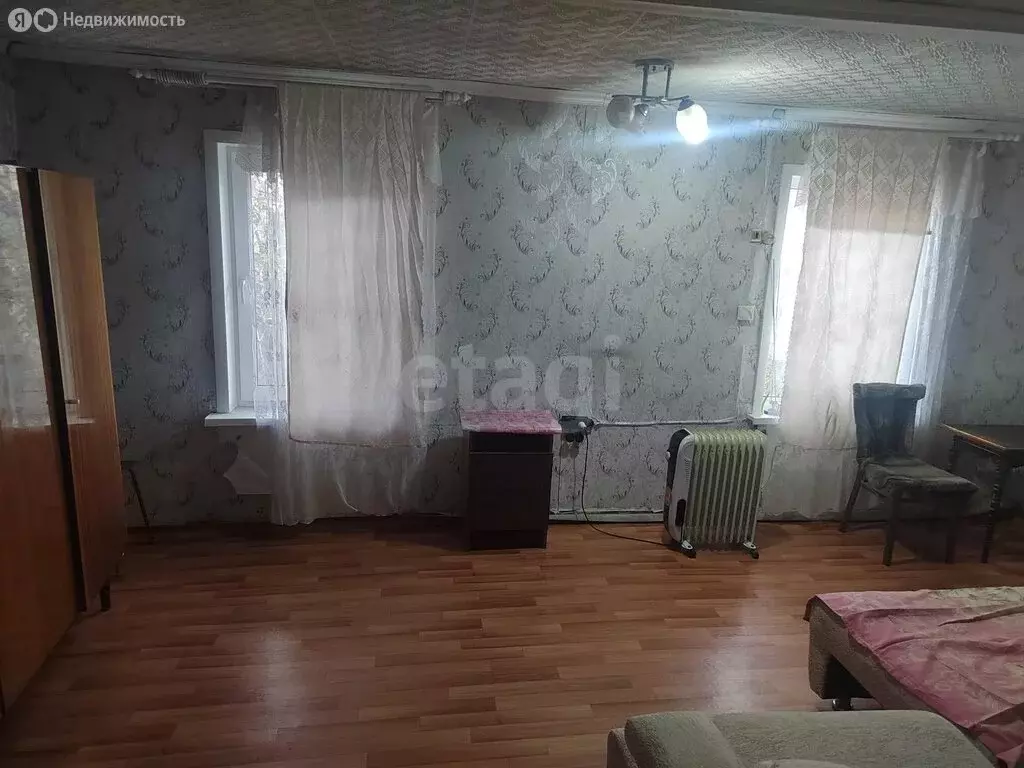 Дом в Ачинск, Майская улица (49.4 м) - Фото 1