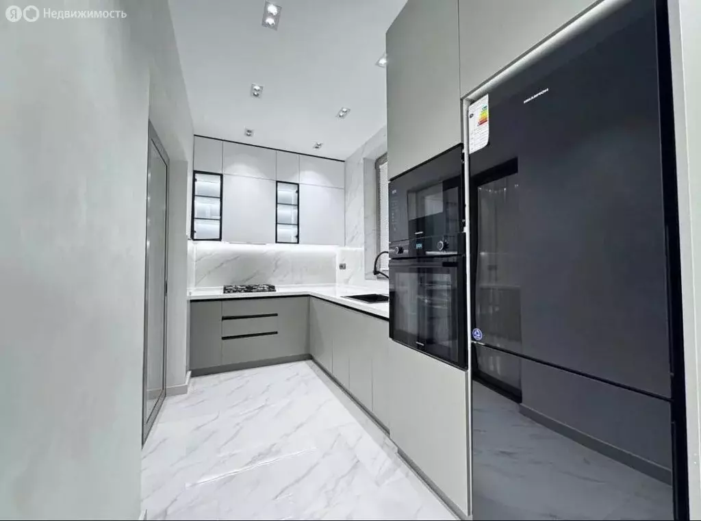 2-комнатная квартира: Сочи, Виноградная улица, 4 (85 м) - Фото 1