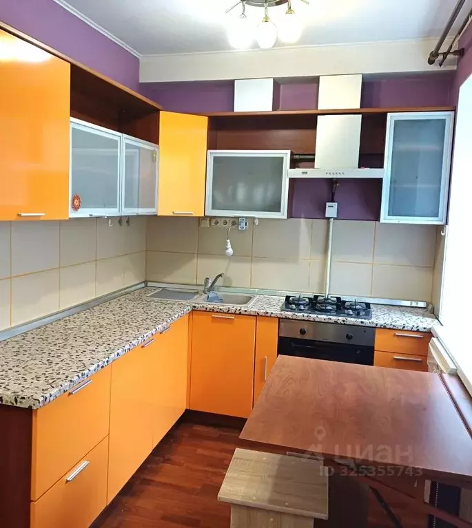 2-к кв. Омская область, Омск ул. Ивана Алексеева, 8 (43.0 м) - Фото 1