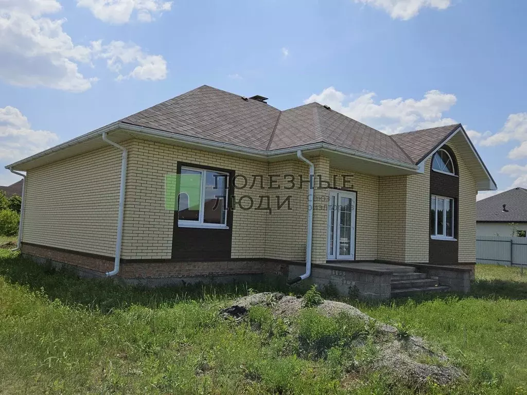 Дом в Белгородская область, Белгородский район, Разумное рп  (100 м) - Фото 1